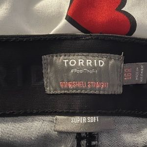 Torrid-Bombshell Boyfriend Straight Jeans